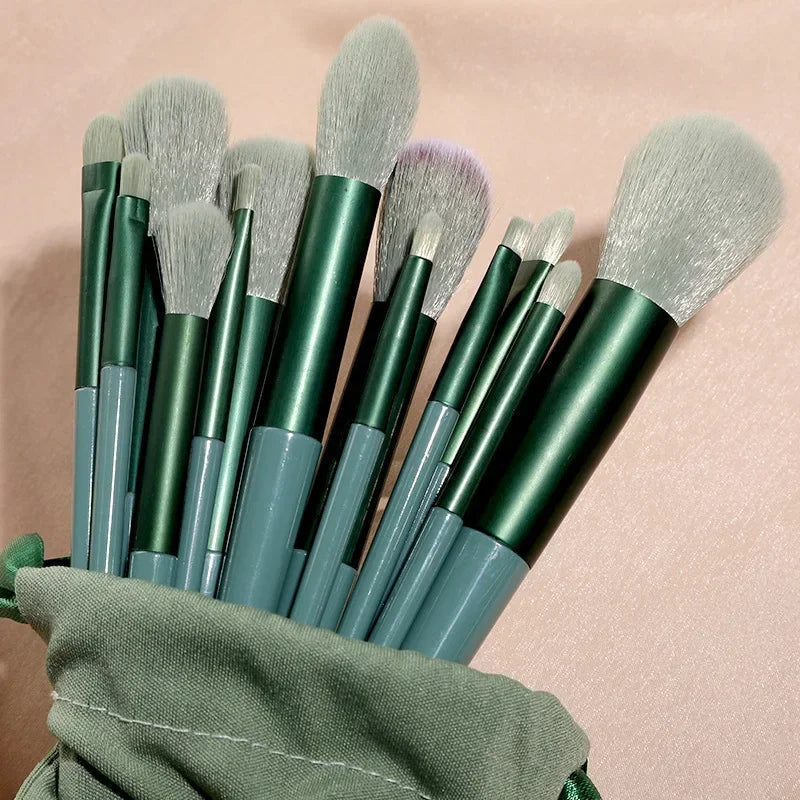 VELOURA Professional Makeup Brush Set