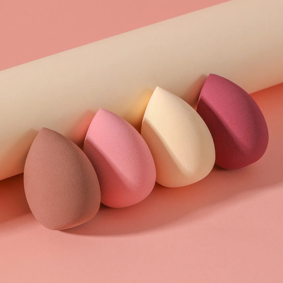VELOURA 4-Piece Makeup Powder Puff Set